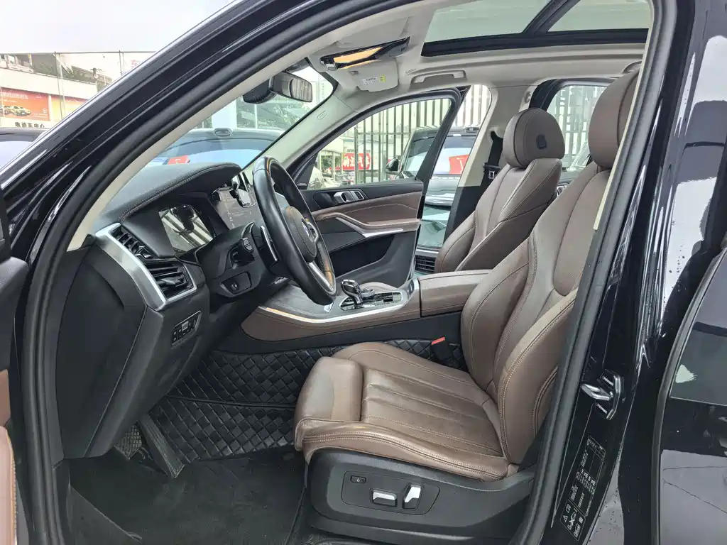 BMW X5 (Import) — фото 6