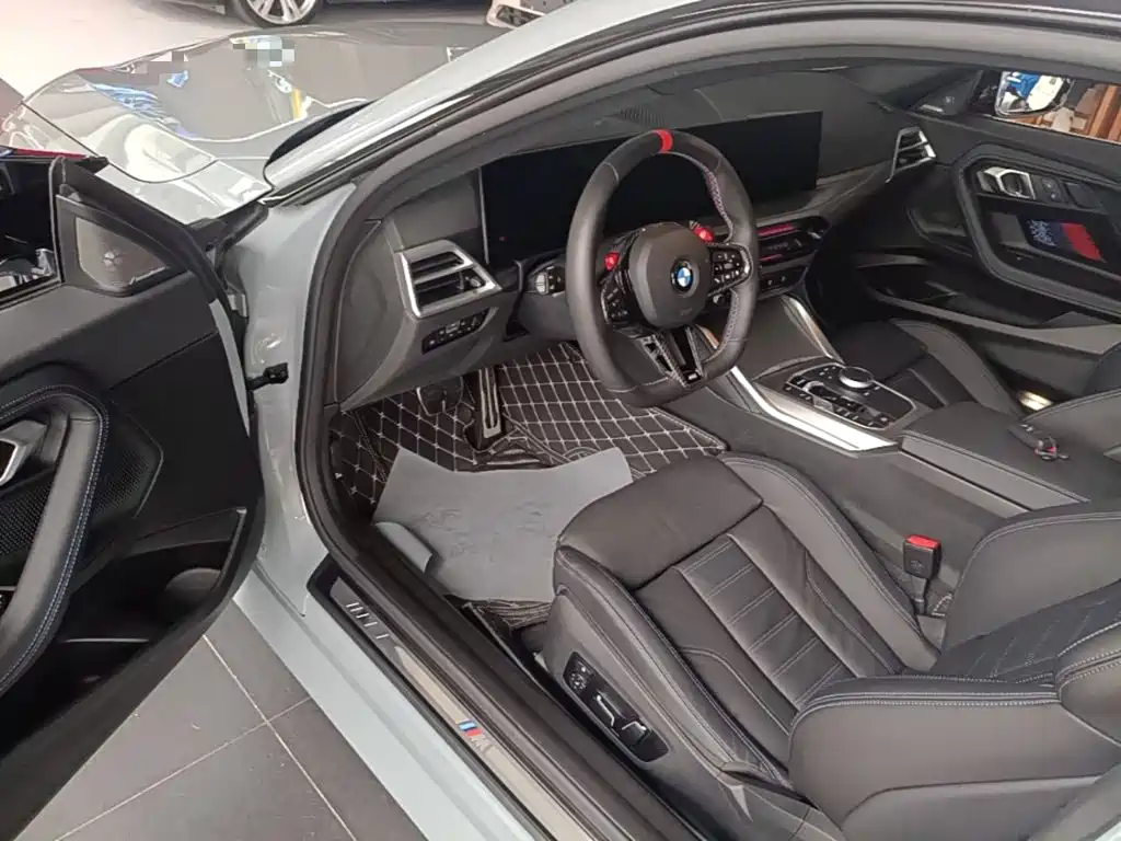 BMW M240i — фото 16