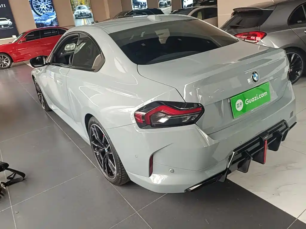 BMW M240i — фото 5