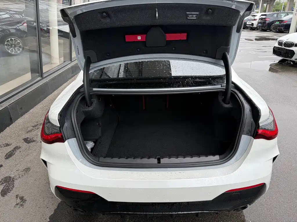 BMW 4 Series — фото 14
