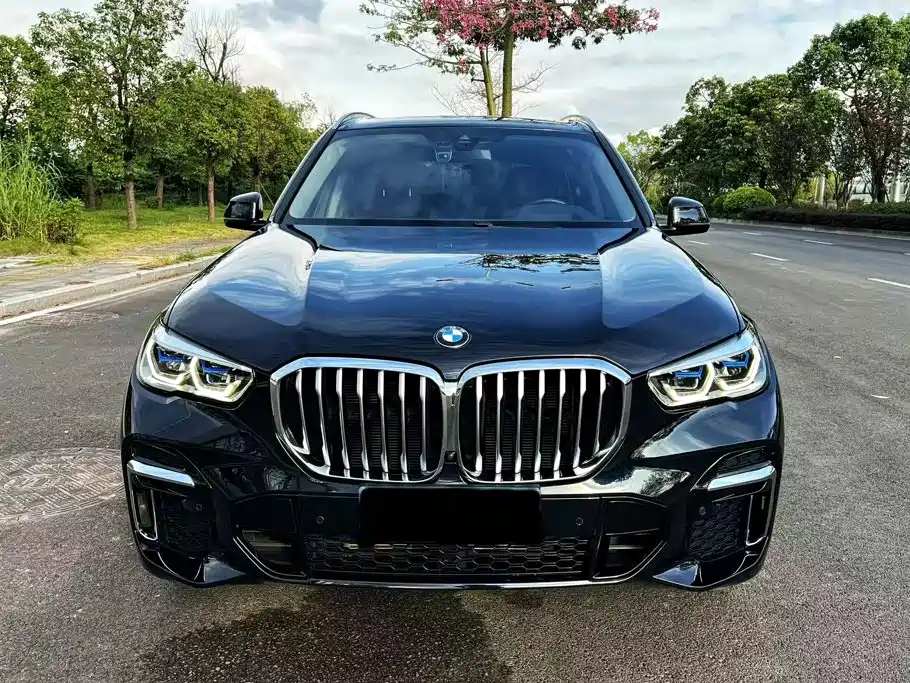 BMW X5 — фото 2