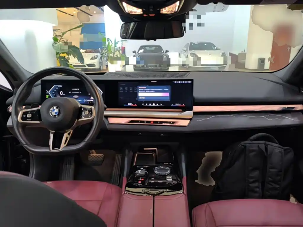 BMW 5 Series — фото 10
