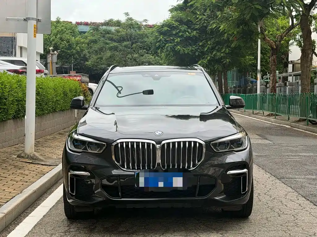 BMW X5 — фото 2