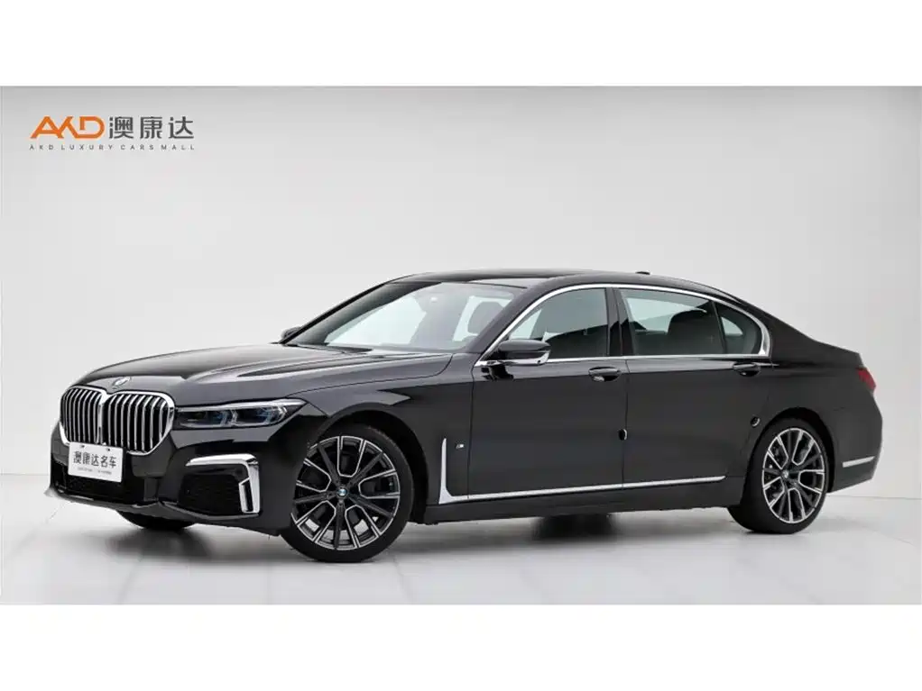BMW 7 Series — фото 1