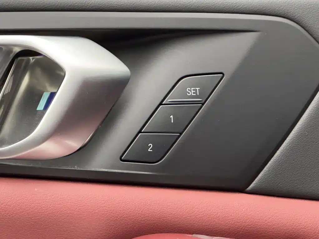 BMW X5 — фото 15