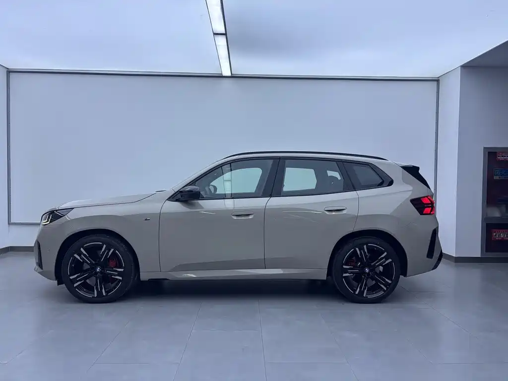 BMW X3 M50 — фото 2