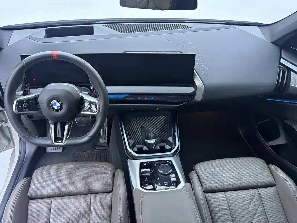 BMW X3 M50 — фото 13