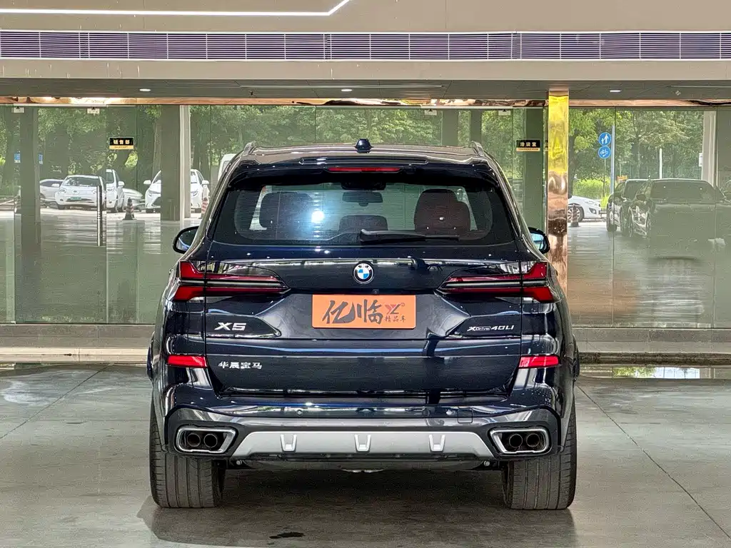 BMW X5 — фото 16
