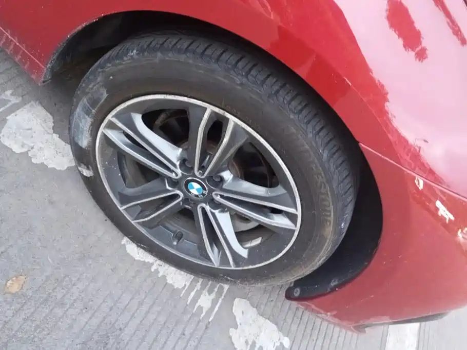 BMW 2 Series Active Tourer — фото 6
