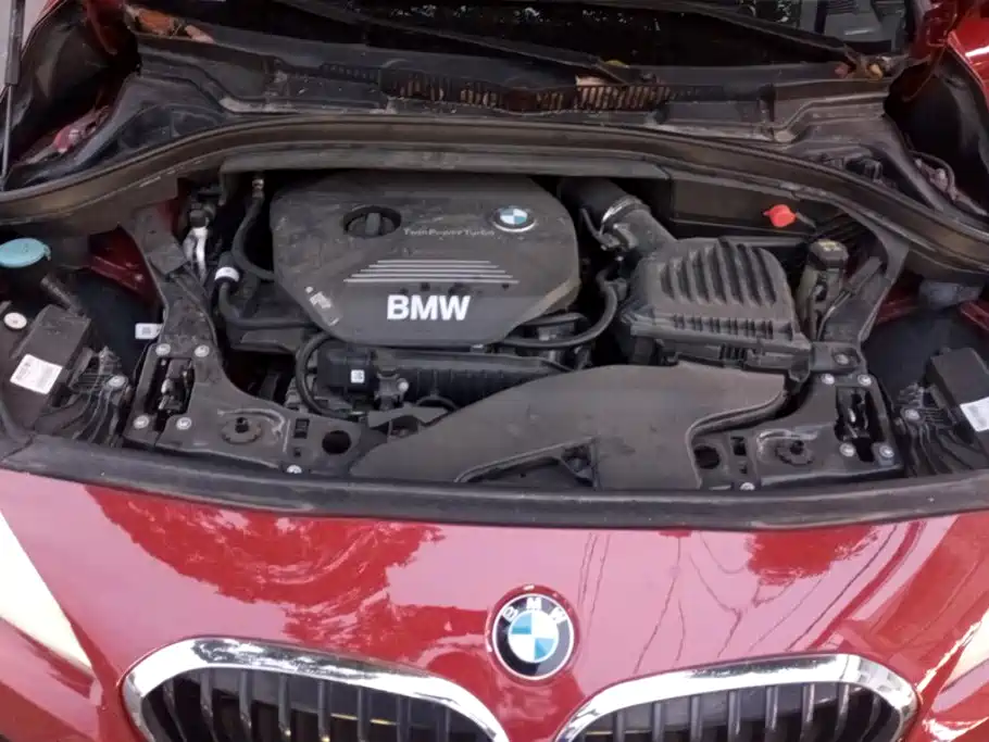 BMW 2 Series Active Tourer — фото 10