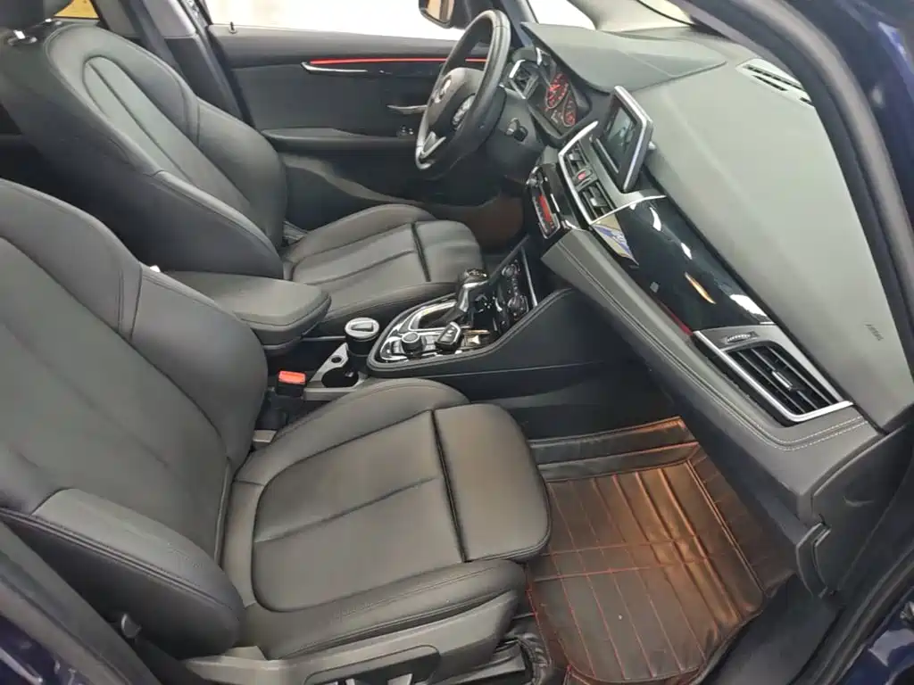 BMW 2 Series Gran Tourer — фото 25