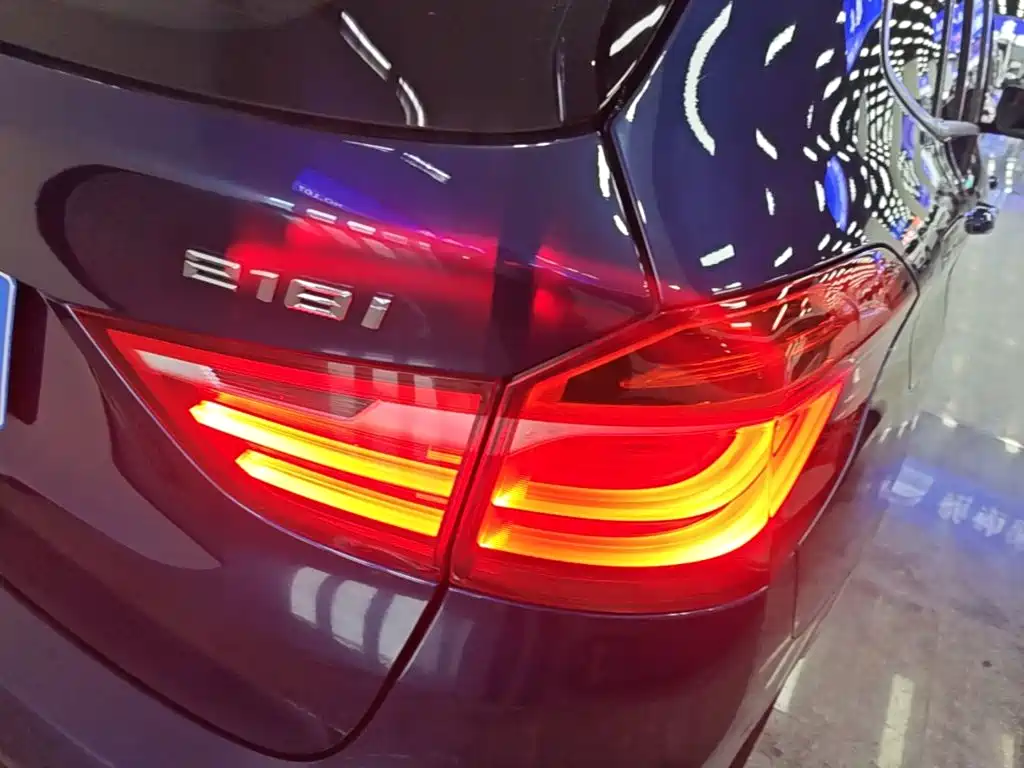 BMW 2 Series Gran Tourer — фото 8