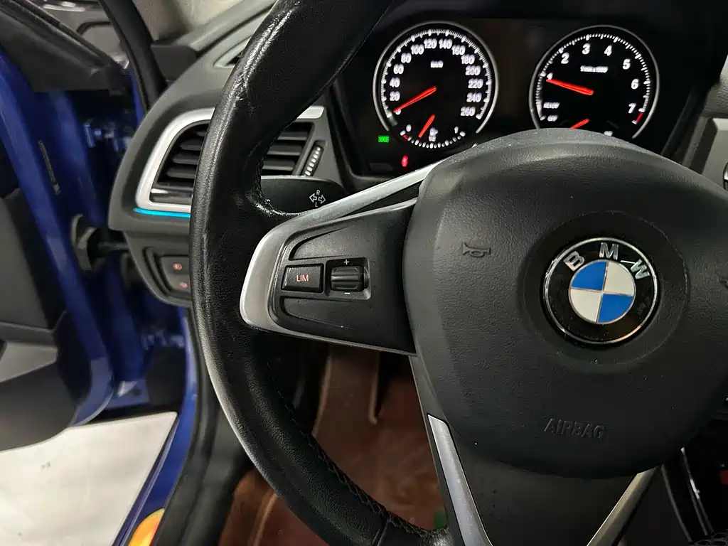 BMW 1 Series — фото 19