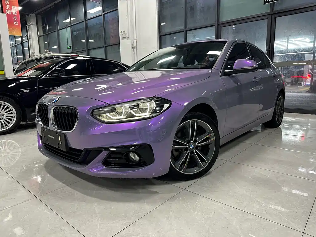 BMW 1 Series — фото 1