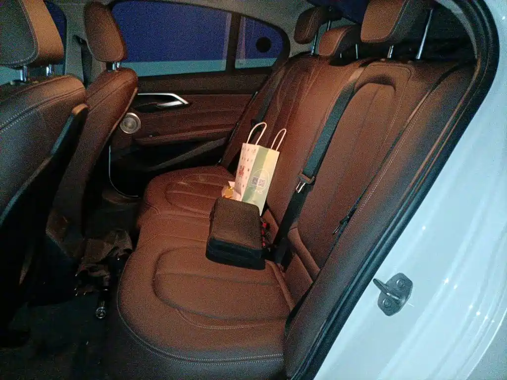 BMW 1 Series — фото 18