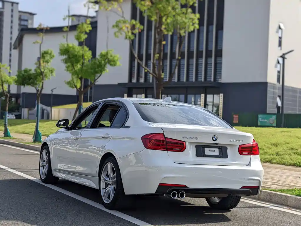 BMW 3 Series — фото 4