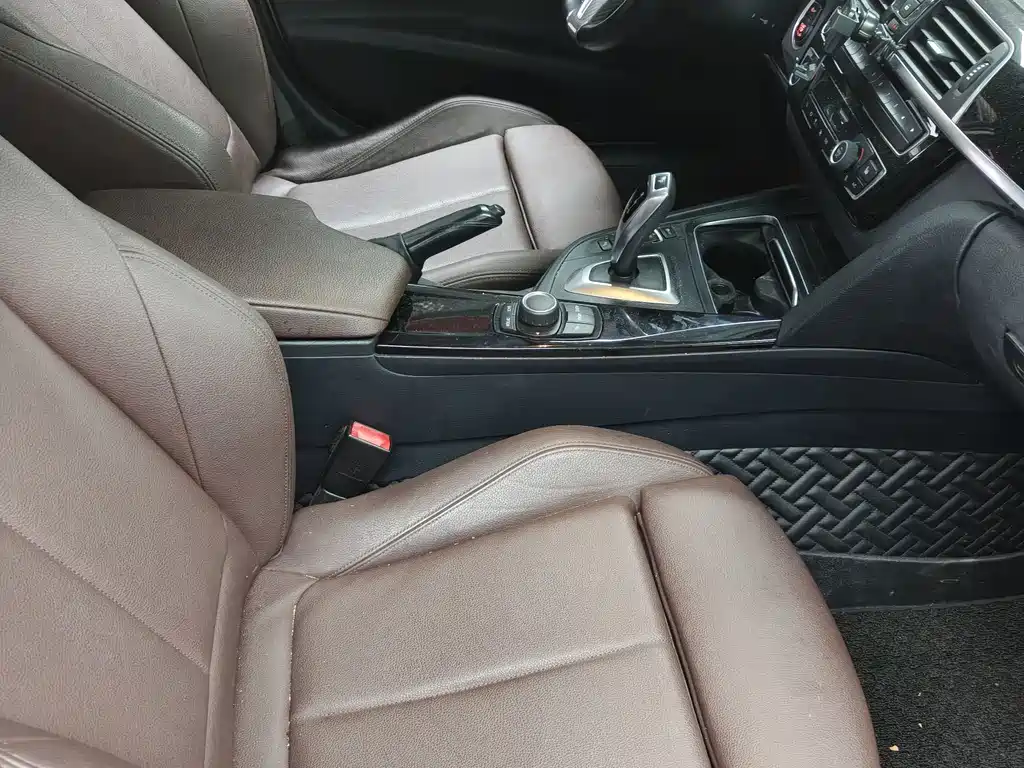 BMW 3 Series — фото 10