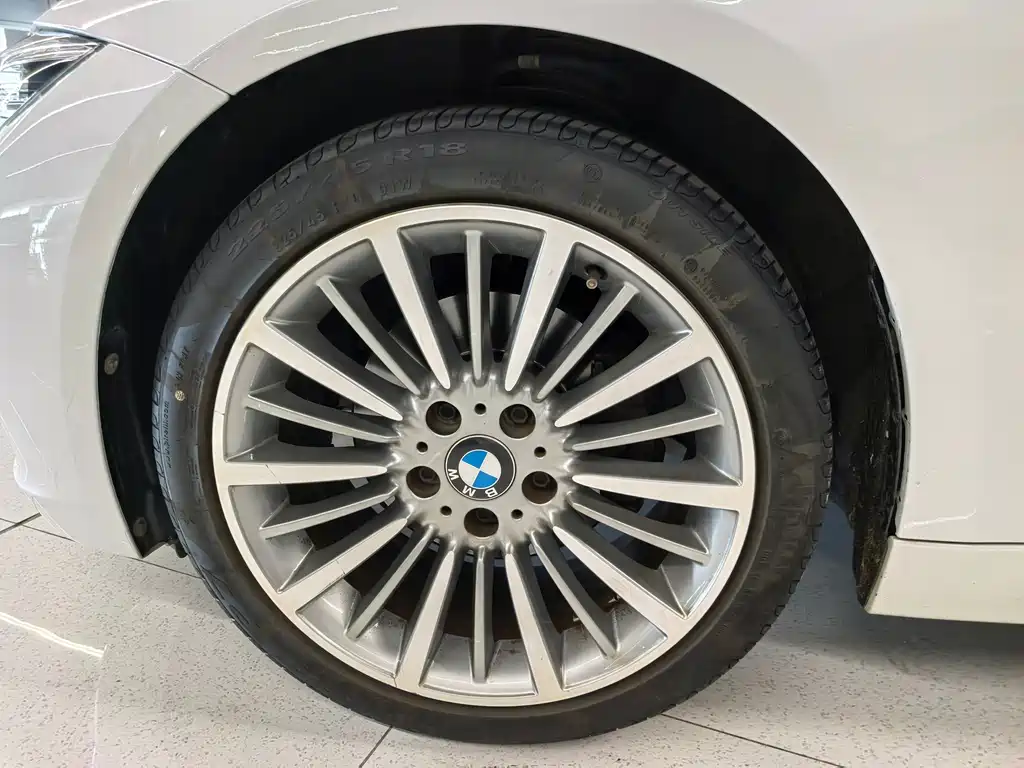 BMW 3 Series — фото 15