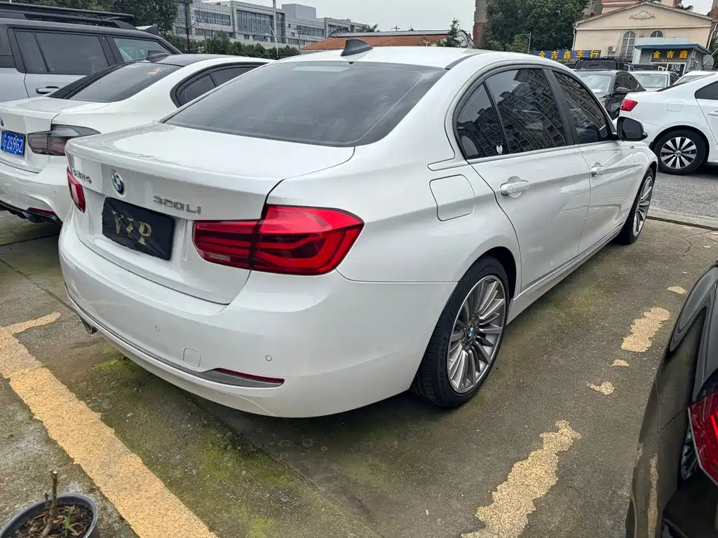 BMW 3 Series — фото 15