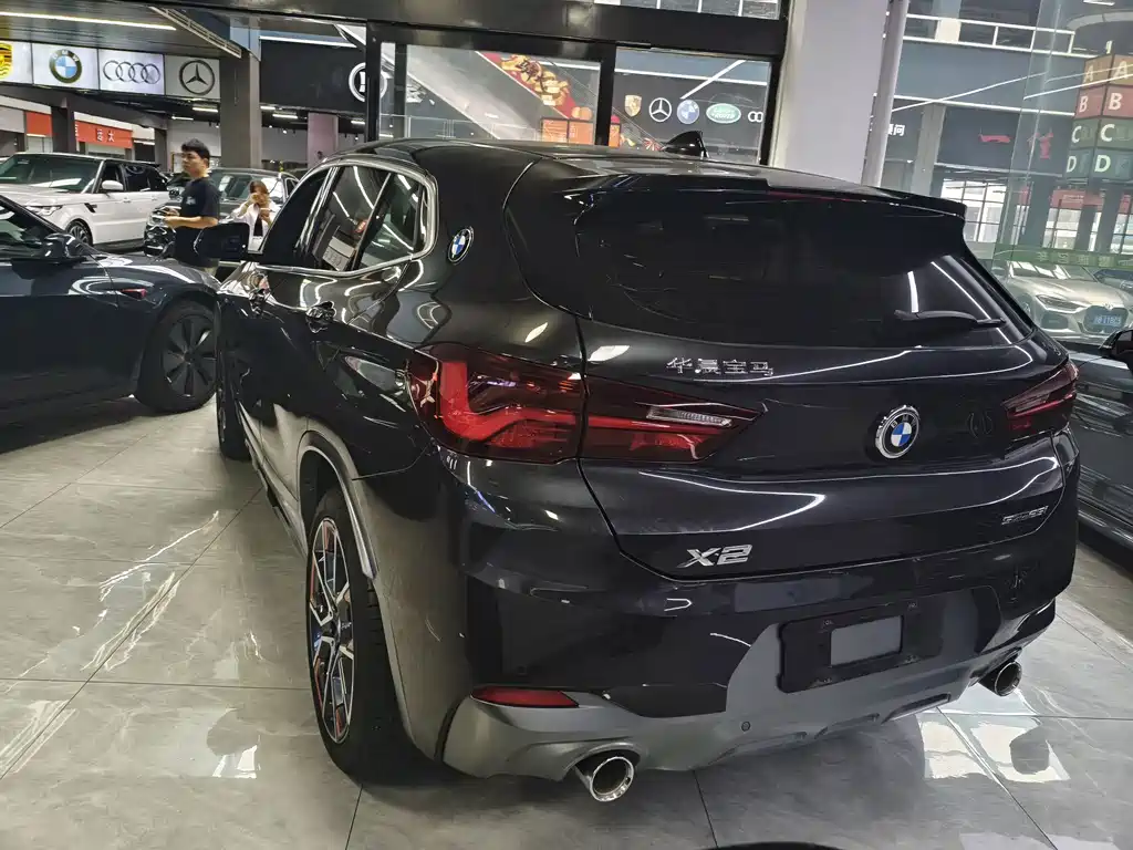 BMW X2 — фото 9