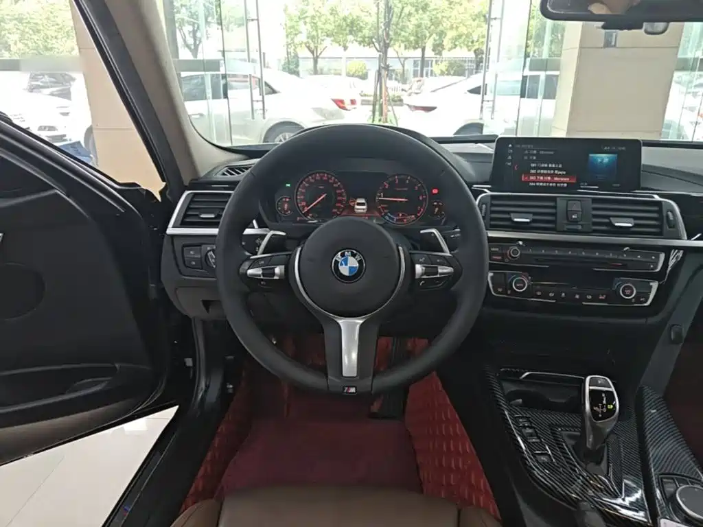 BMW 3 Series — фото 11