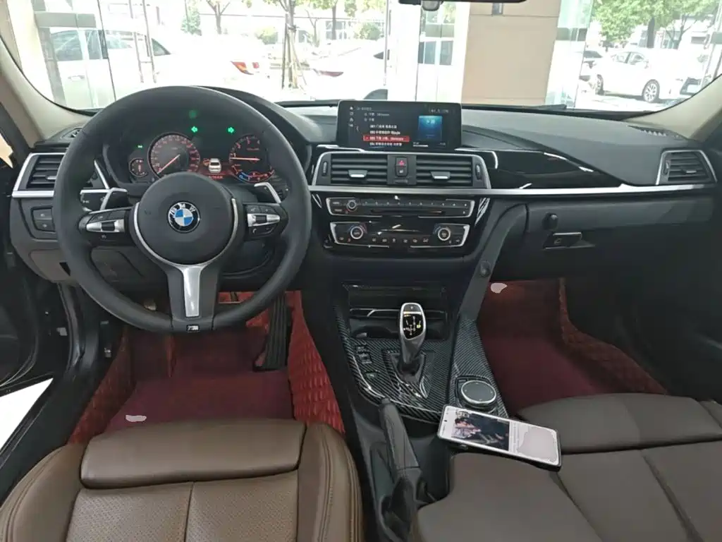 BMW 3 Series — фото 10