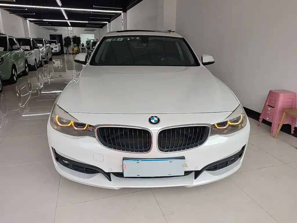 BMW 3 Series GT — фото 3