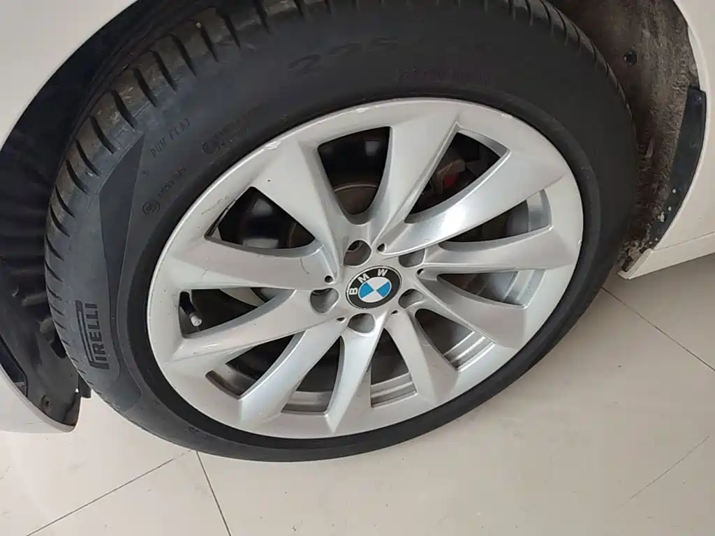 BMW 3 Series GT — фото 23