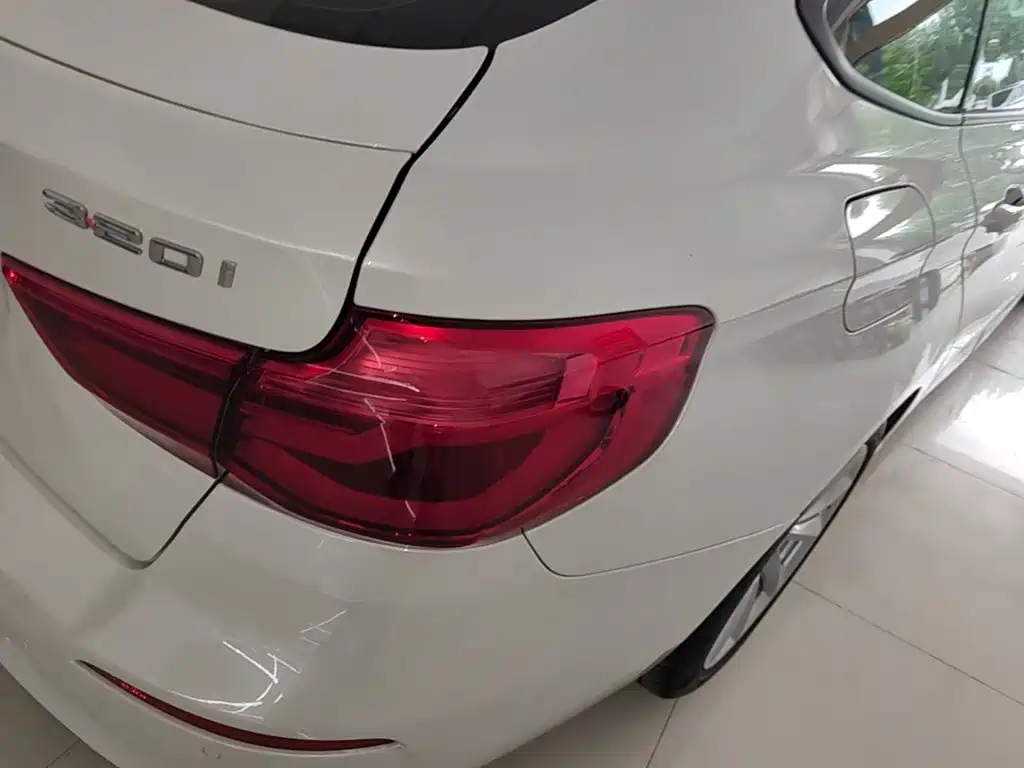 BMW 3 Series GT — фото 8