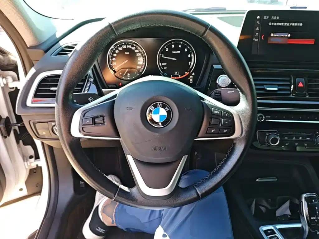 BMW 1 Series — фото 11