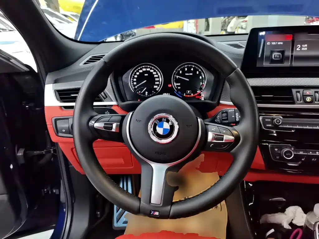 BMW X2 — фото 11