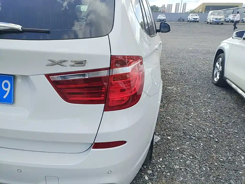 BMW X3 (Import) — фото 8