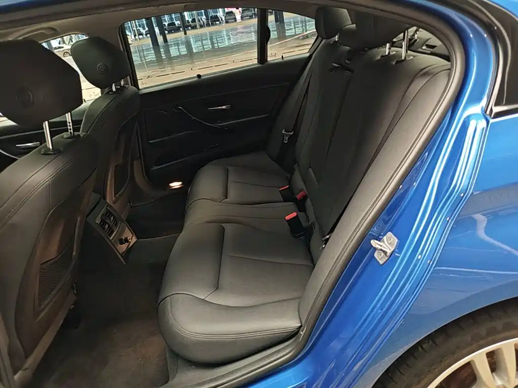 BMW 3 Series — фото 17