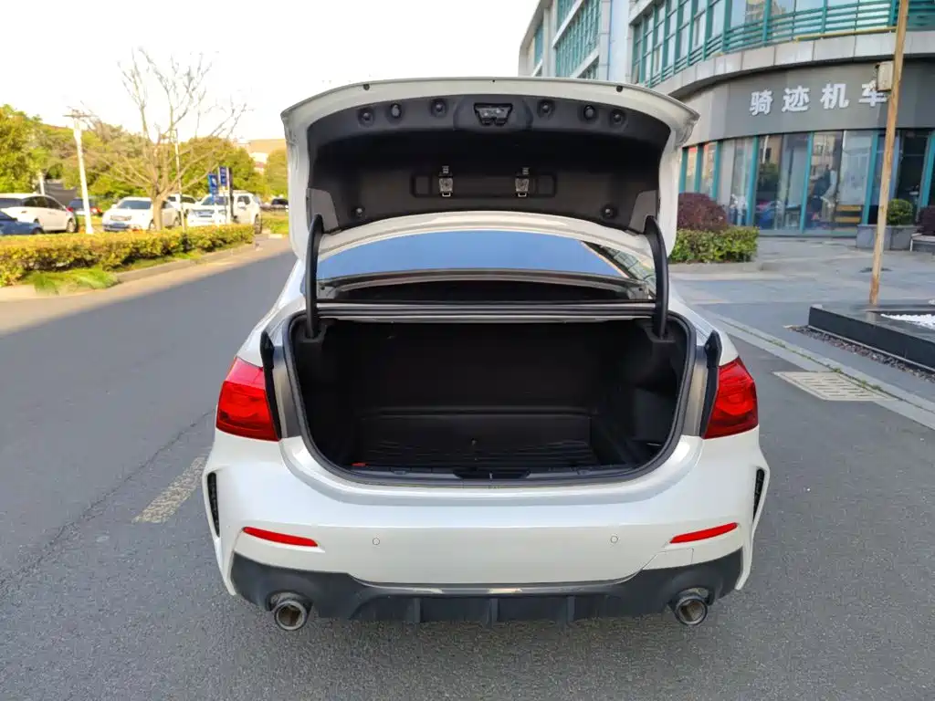 BMW 1 Series — фото 13