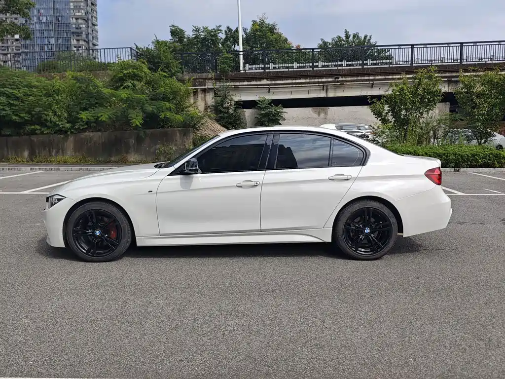 BMW 3 Series — фото 4