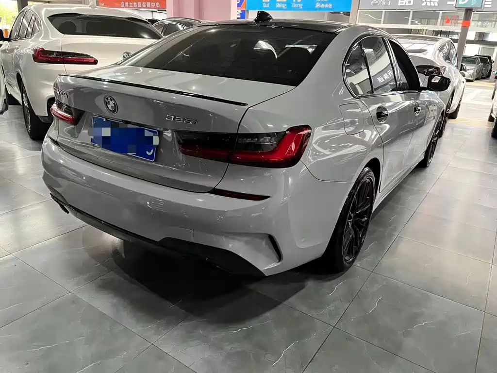 BMW 3 Series — фото 11