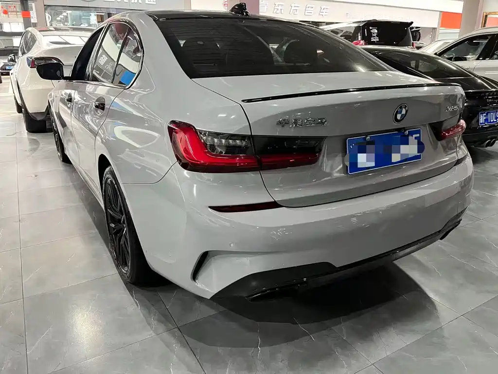 BMW 3 Series — фото 12
