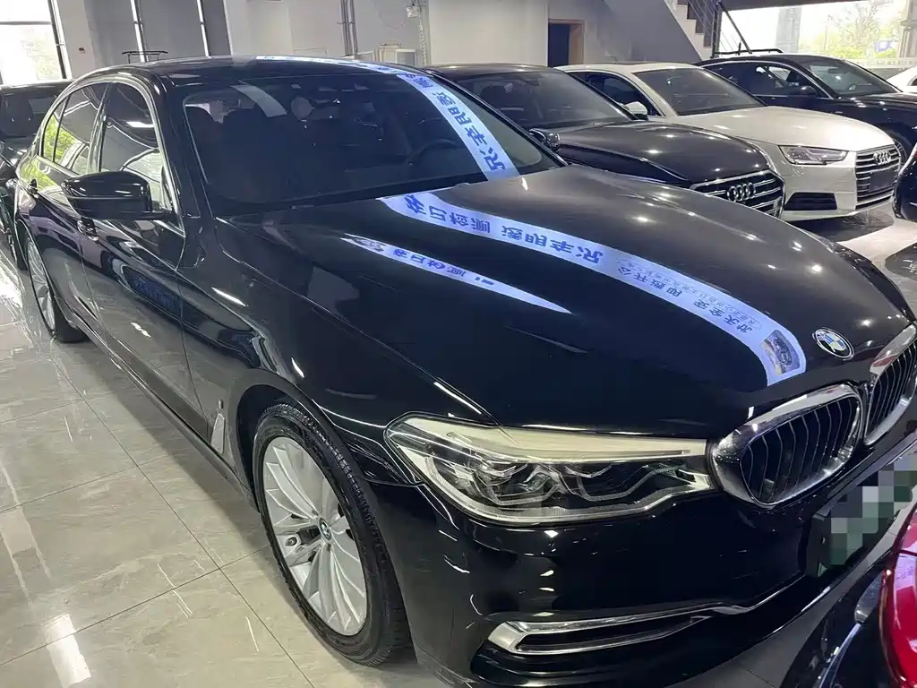 BMW 5 Series New Energy — фото 2