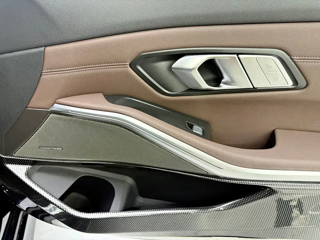 BMW 3 Series — фото 11