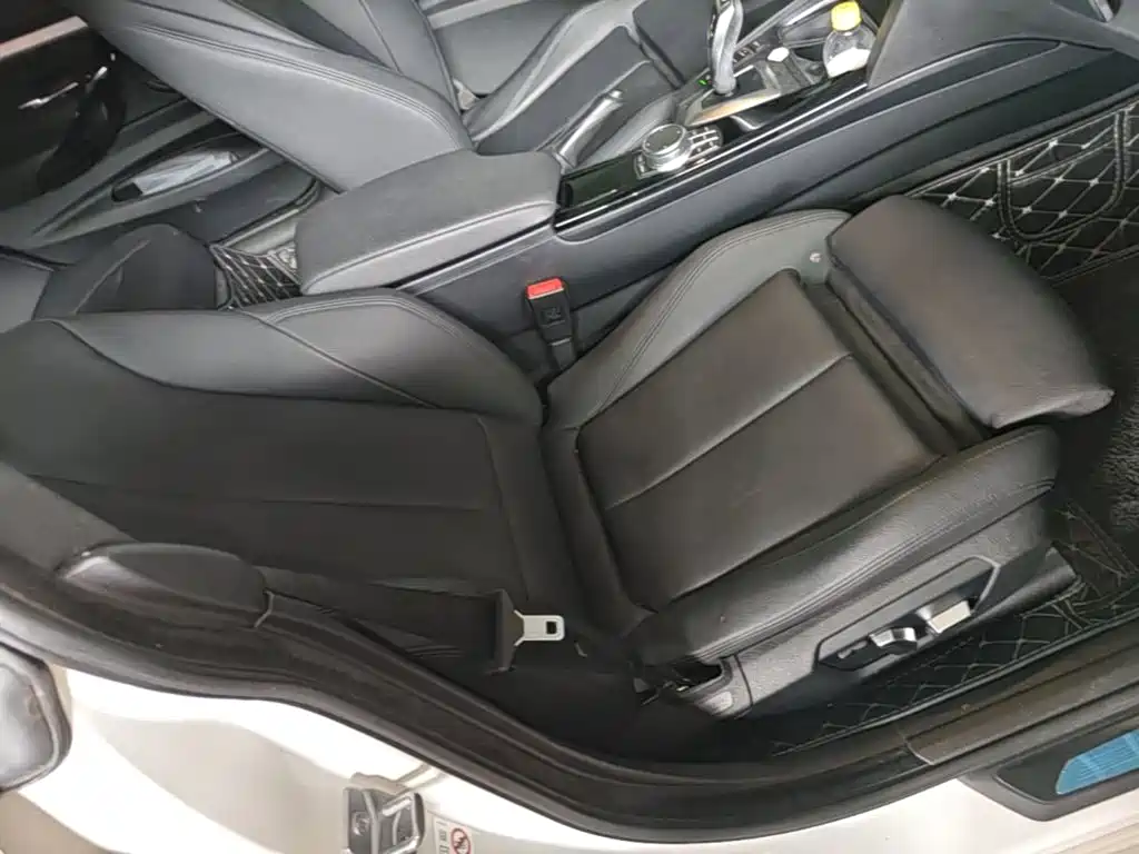 BMW 3 Series GT — фото 25