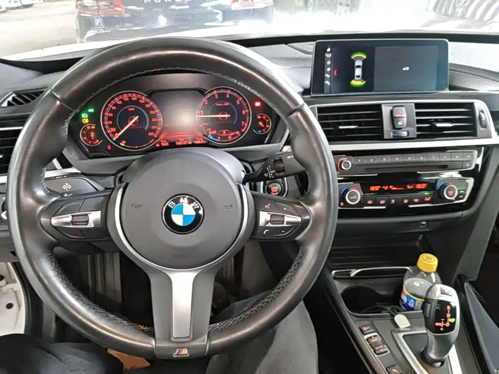 BMW 3 Series GT — фото 10