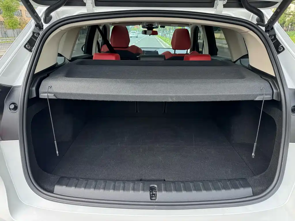 BMW X1 — фото 14