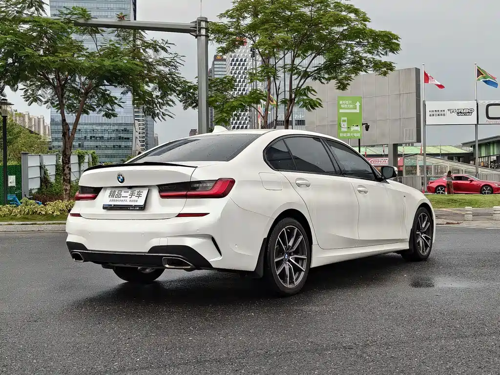 BMW 3 Series — фото 16