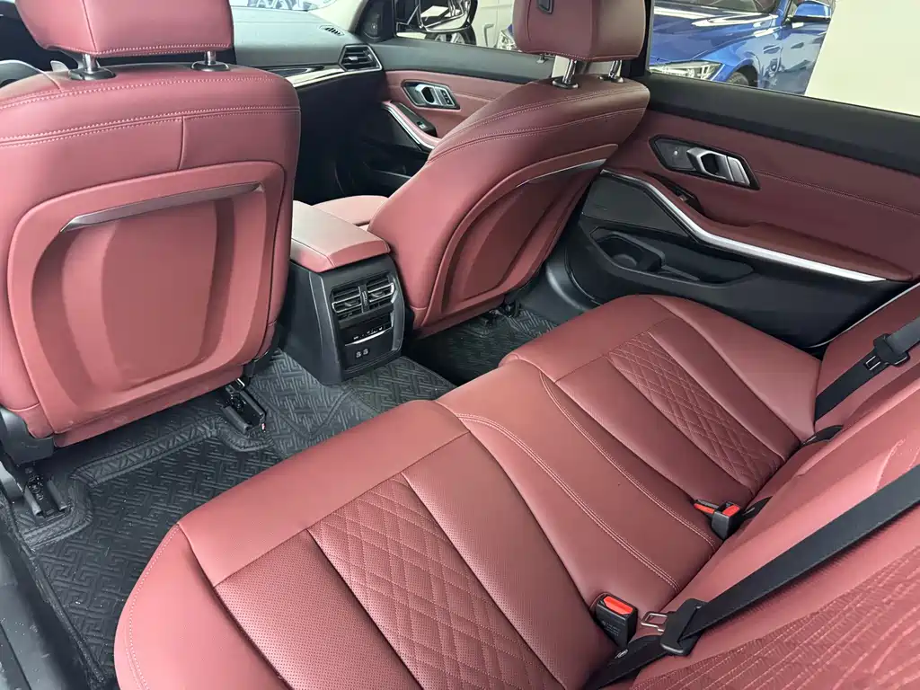 BMW 3 Series — фото 11