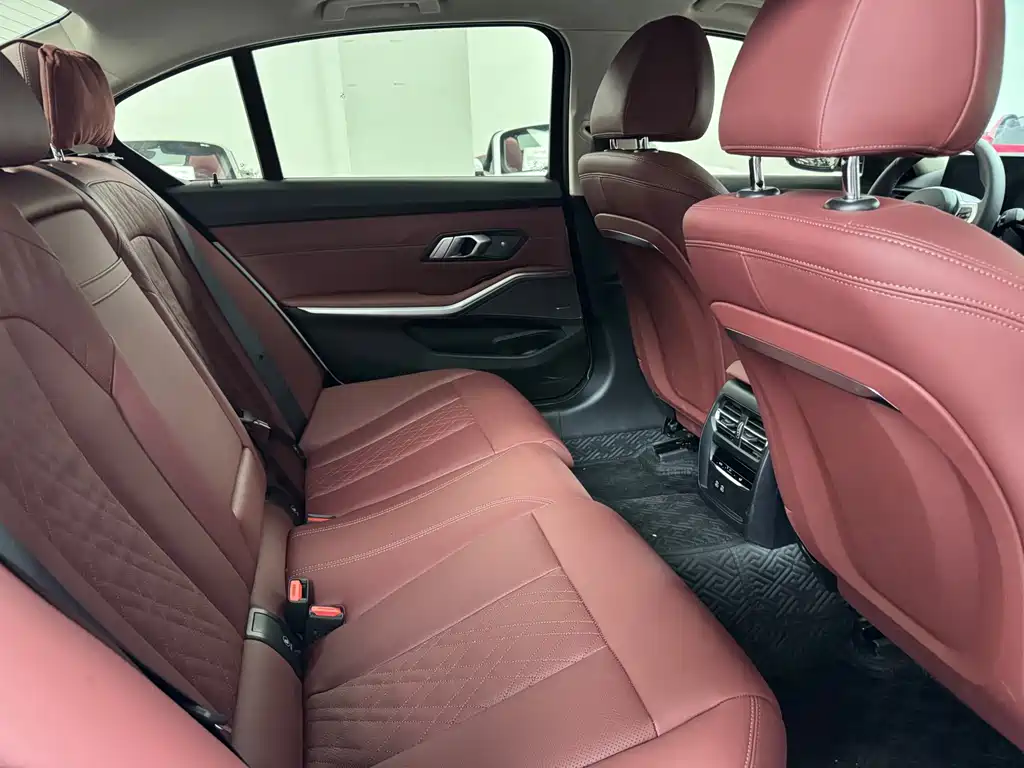 BMW 3 Series — фото 13