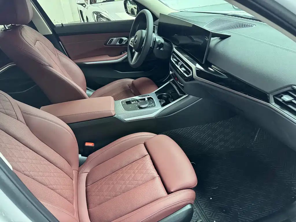 BMW 3 Series — фото 15