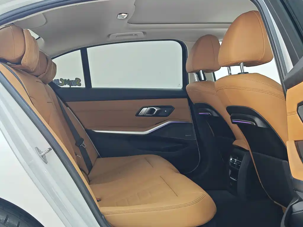BMW 3 Series — фото 14