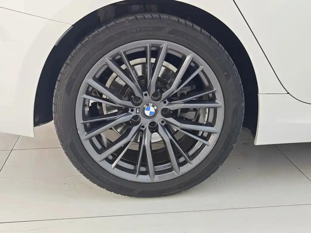 BMW 3 Series — фото 16