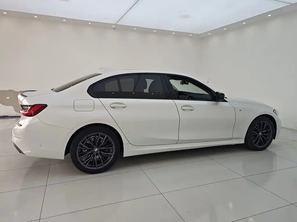 BMW 3 Series — фото 17