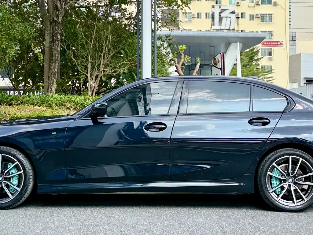 BMW 3 Series — фото 11